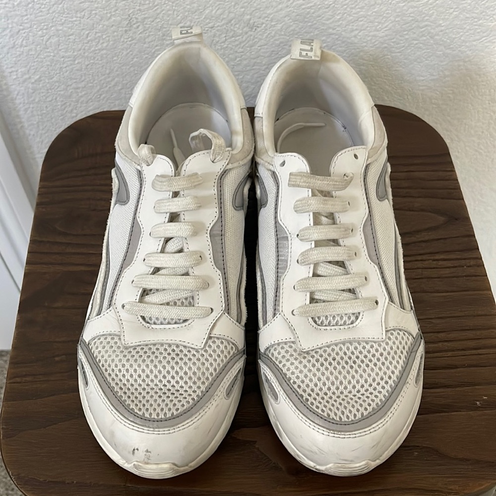Sandro Flame 🔥 Sneakers size 7.5